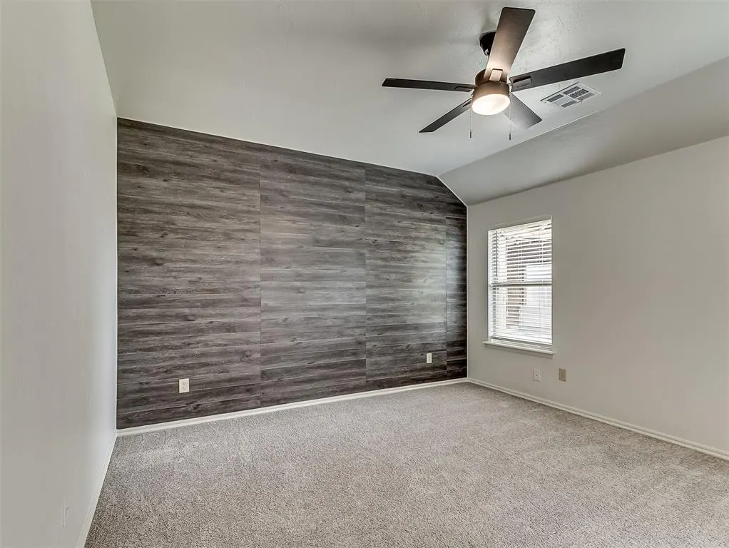 Photo 22 — 9213 NW 77th Street, Yukon, OK 73099