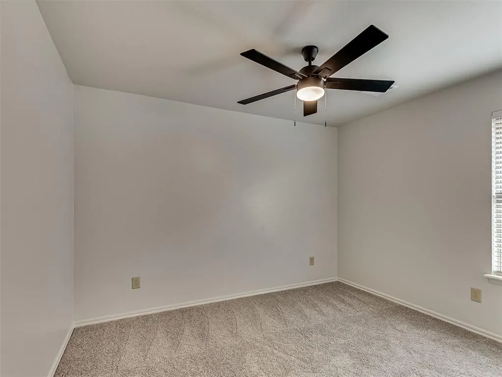 Photo 35 — 9213 NW 77th Street, Yukon, OK 73099