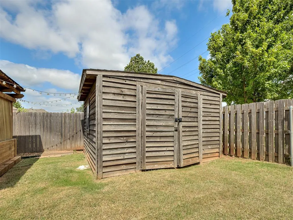 Photo 47 — 9213 NW 77th Street, Yukon, OK 73099