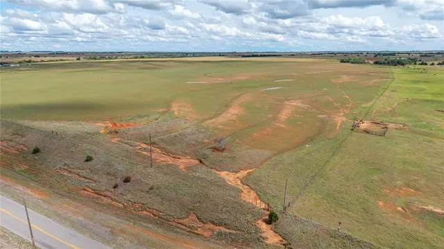 Photo 2 — S I-40 Frontage Road, Weatherford, OK 73096