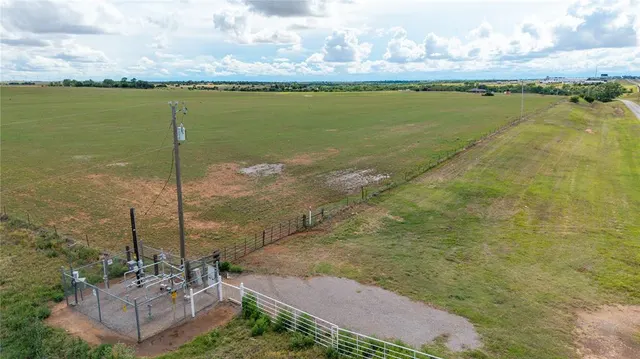 Photo 4 — S I-40 Frontage Road, Weatherford, OK 73096