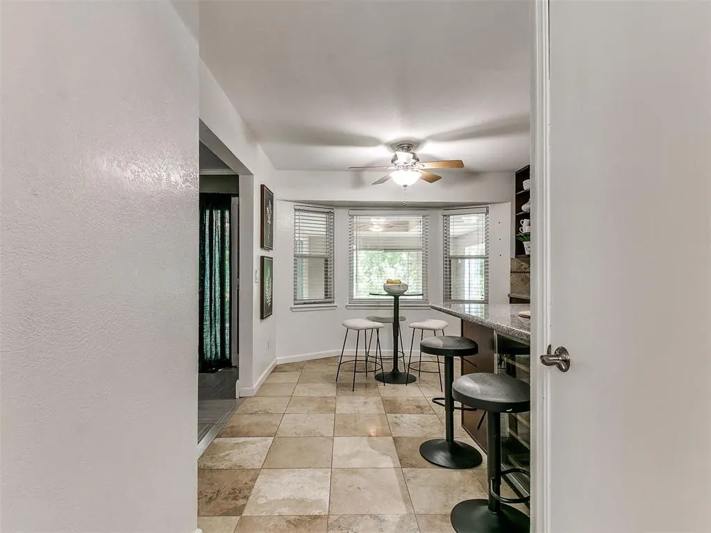 Photo 12 — 7309 N Hammond Avenue, Warr Acres, OK 73132