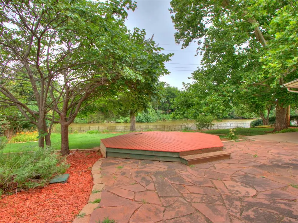 Photo 47 — 7309 N Hammond Avenue, Warr Acres, OK 73132