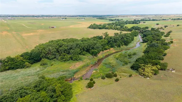 Photo 2 — 0000 E Lawter Road, Weatherford, OK 73096