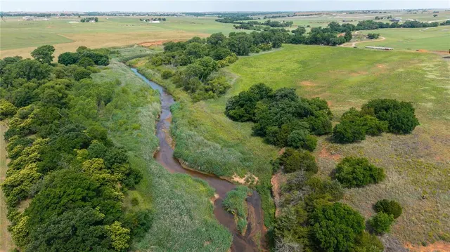 Photo 5 — 0000 E Lawter Road, Weatherford, OK 73096