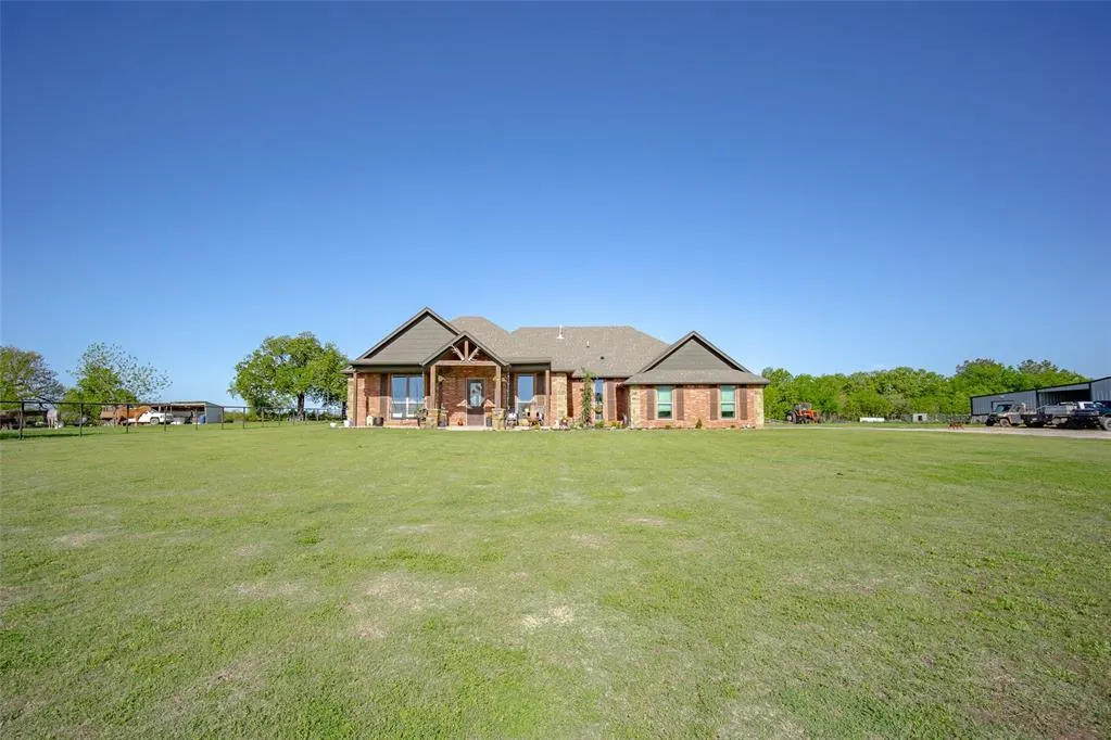 Photo 4 — 15740 230th Street, Blanchard, OK 73010