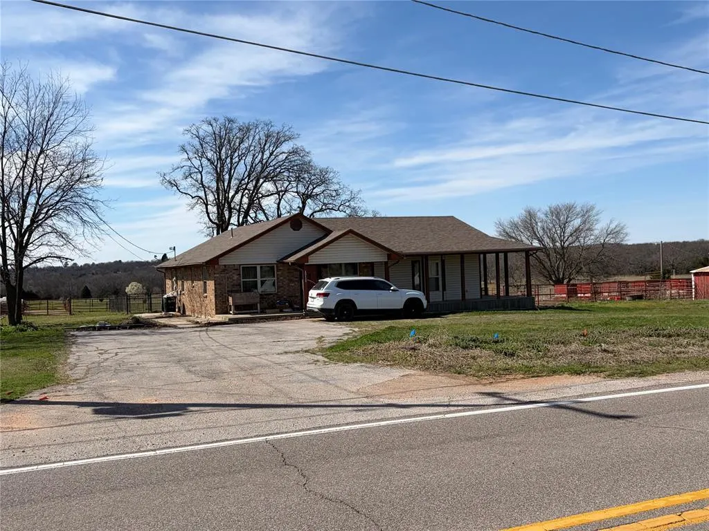 Front exterior — 20420 Valley View Road, Earlsboro, OK 74840