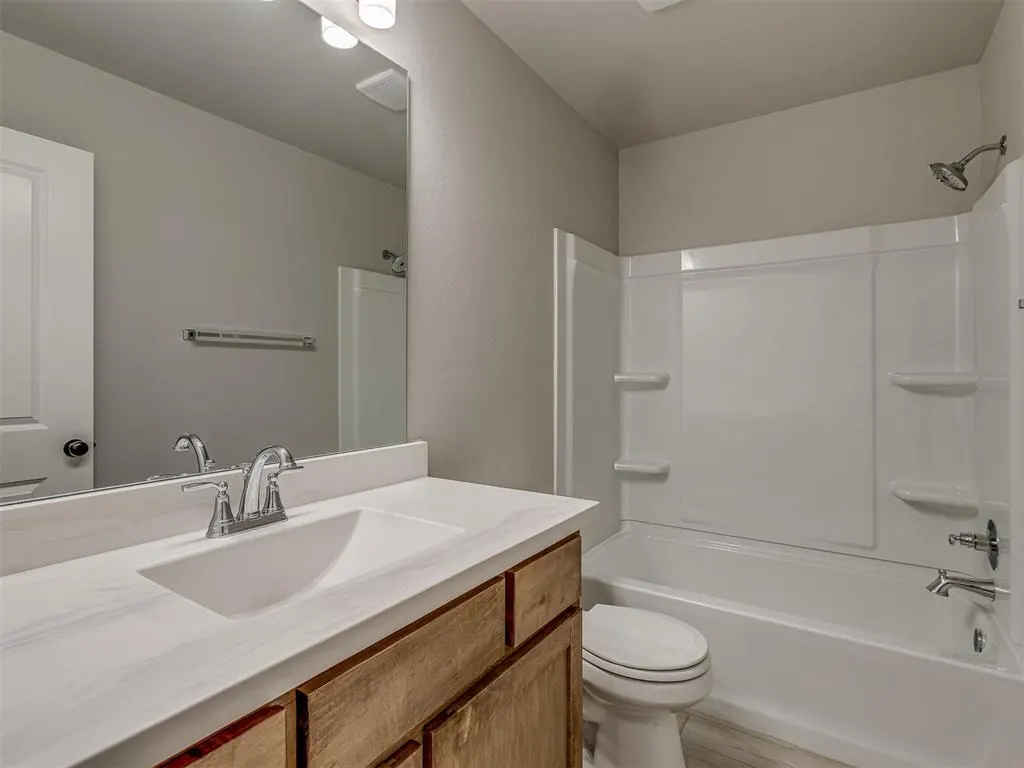 Photo 29 — 371 Park Lane, Harrah, OK 73045