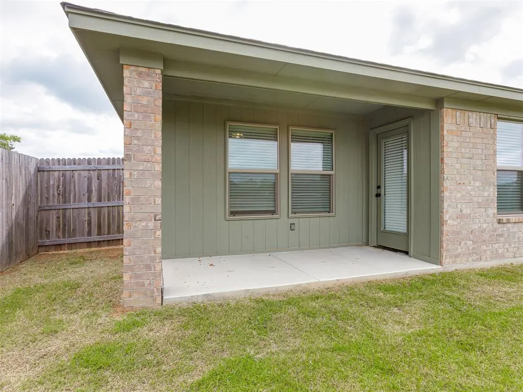 Photo 34 — 371 Park Lane, Harrah, OK 73045
