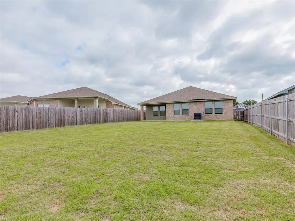 Photo 35 — 371 Park Lane, Harrah, OK 73045