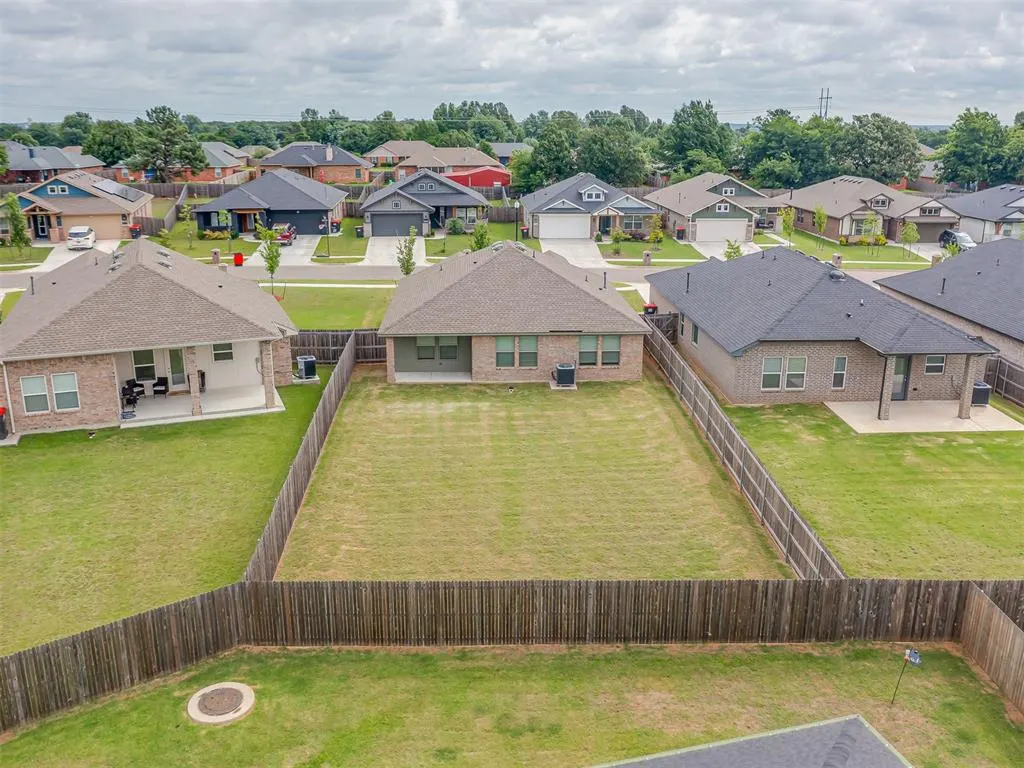Photo 38 — 371 Park Lane, Harrah, OK 73045