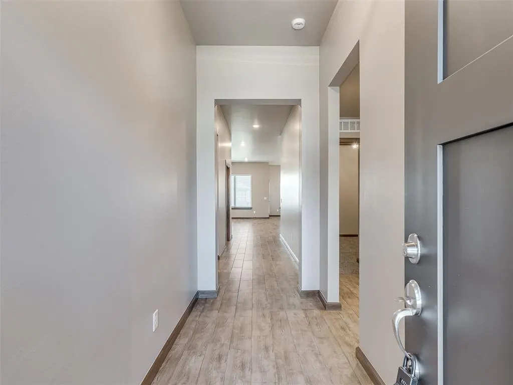 Photo 5 — 2309 Pueblos Road, Edmond, OK 73012
