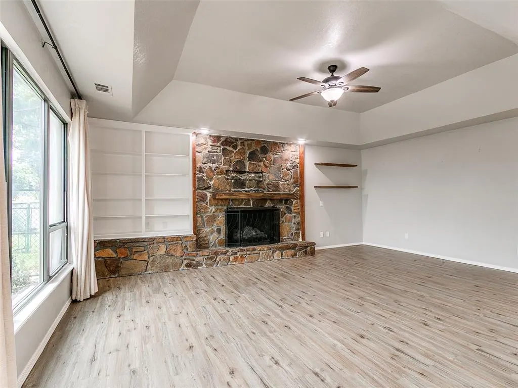 Photo 14 — 501 SE 34th Street, Moore, OK 73160