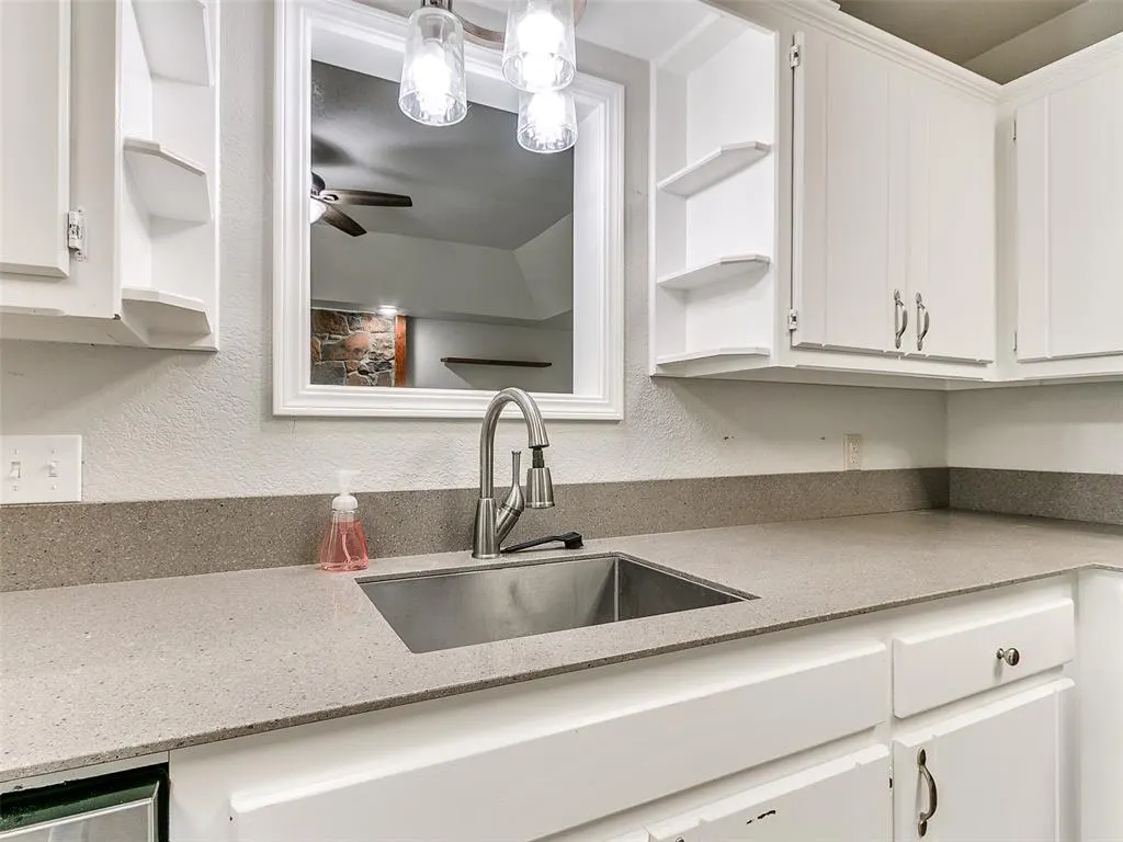 Photo 37 — 501 SE 34th Street, Moore, OK 73160
