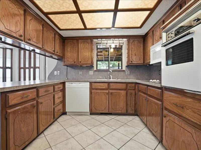 Photo 8 — 6306 NW 31st Terrace, Bethany, OK 73008