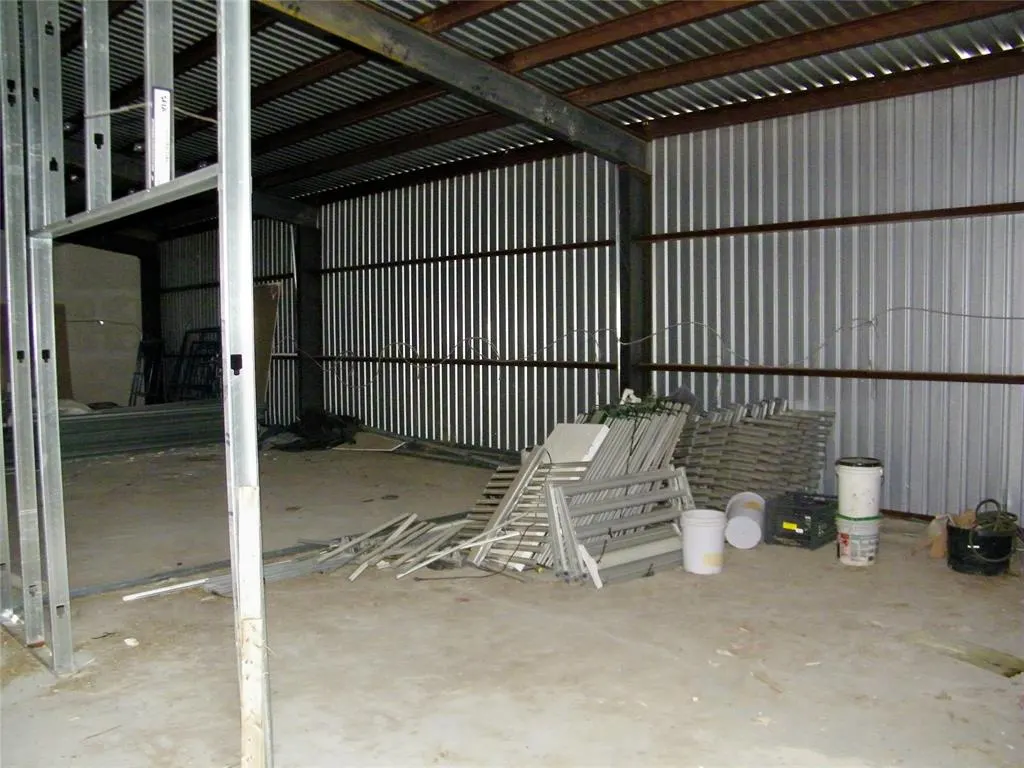 Photo 31 — 24148 E County Road 1670, Elmore City, OK 73433