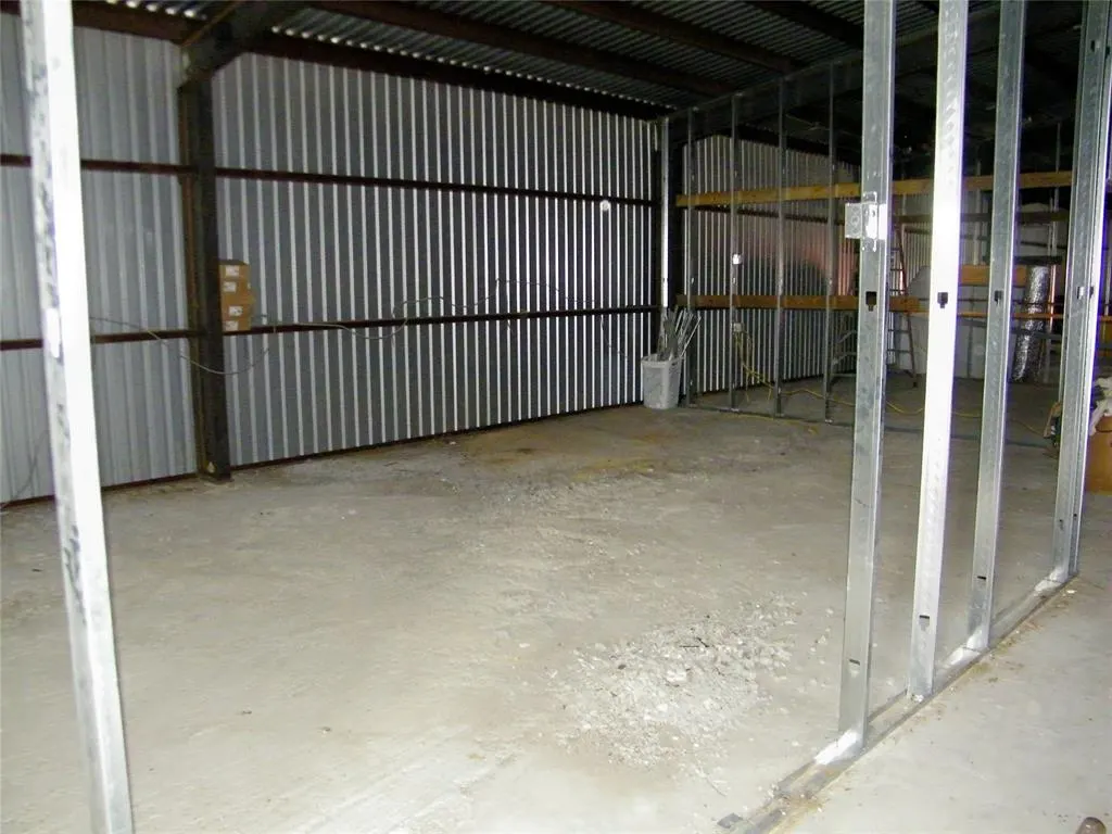 Photo 32 — 24148 E County Road 1670, Elmore City, OK 73433