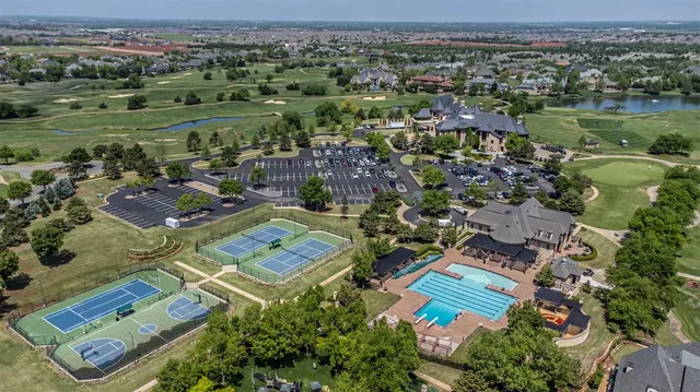 Photo 6 — 5716 Normandy Terrace, Oklahoma City, OK 73142