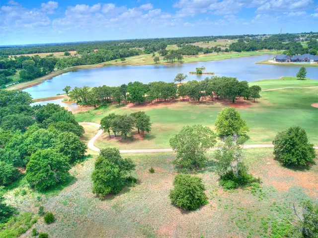 Photo 2 — 2379 Clubhouse Drive, Blanchard, OK 73010