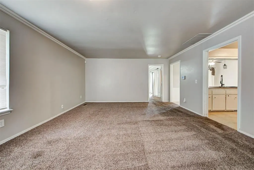 Photo 9 — 2201 NW 118th Terrace, Oklahoma City, OK 73120