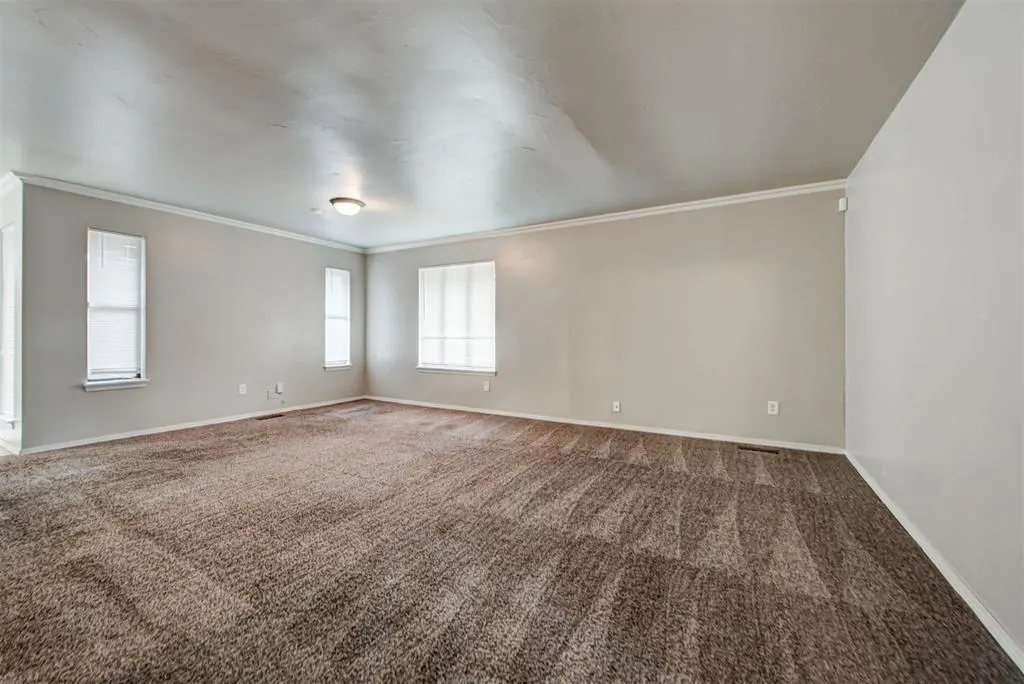 Photo 11 — 2201 NW 118th Terrace, Oklahoma City, OK 73120