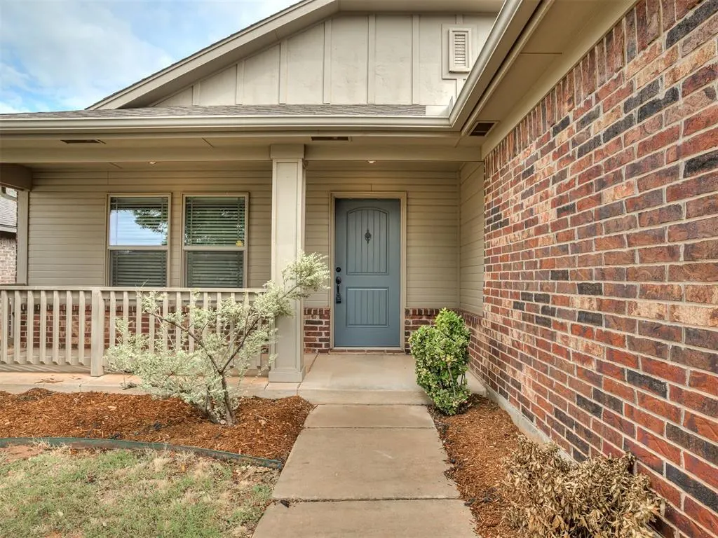 Photo 3 — 2817 NW 188th Street, Edmond, OK 73012