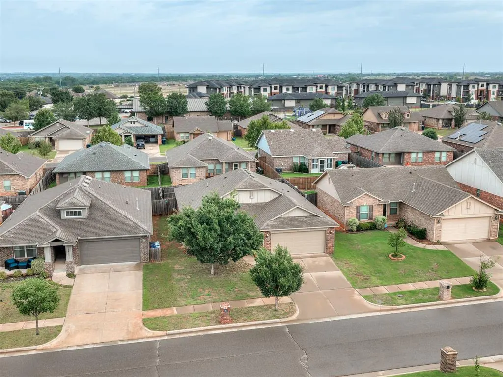 Photo 37 — 2817 NW 188th Street, Edmond, OK 73012