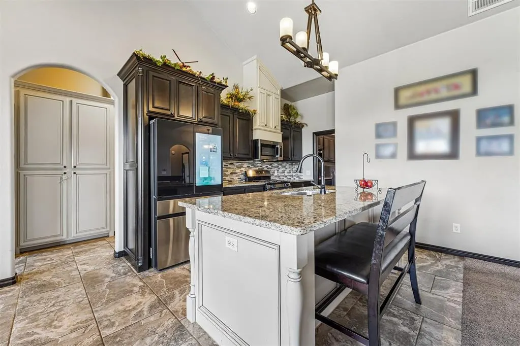 Photo 9 — 1720 NE 25th Street, Moore, OK 73160