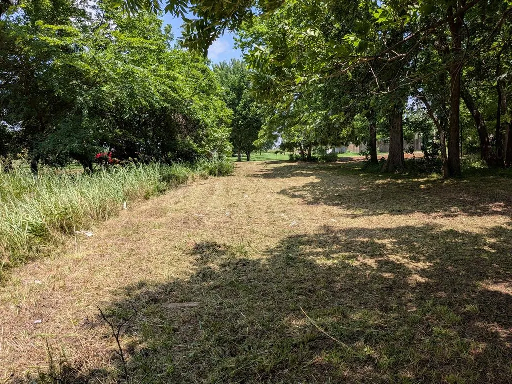 Photo 21 — W Washington Avenue, Guthrie, OK 73044