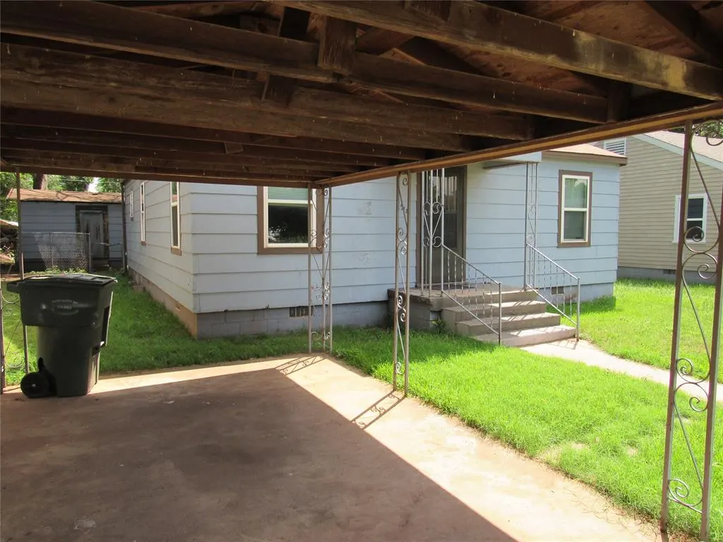 Photo 3 — 514 N Earl, Pauls Valley, OK 73075