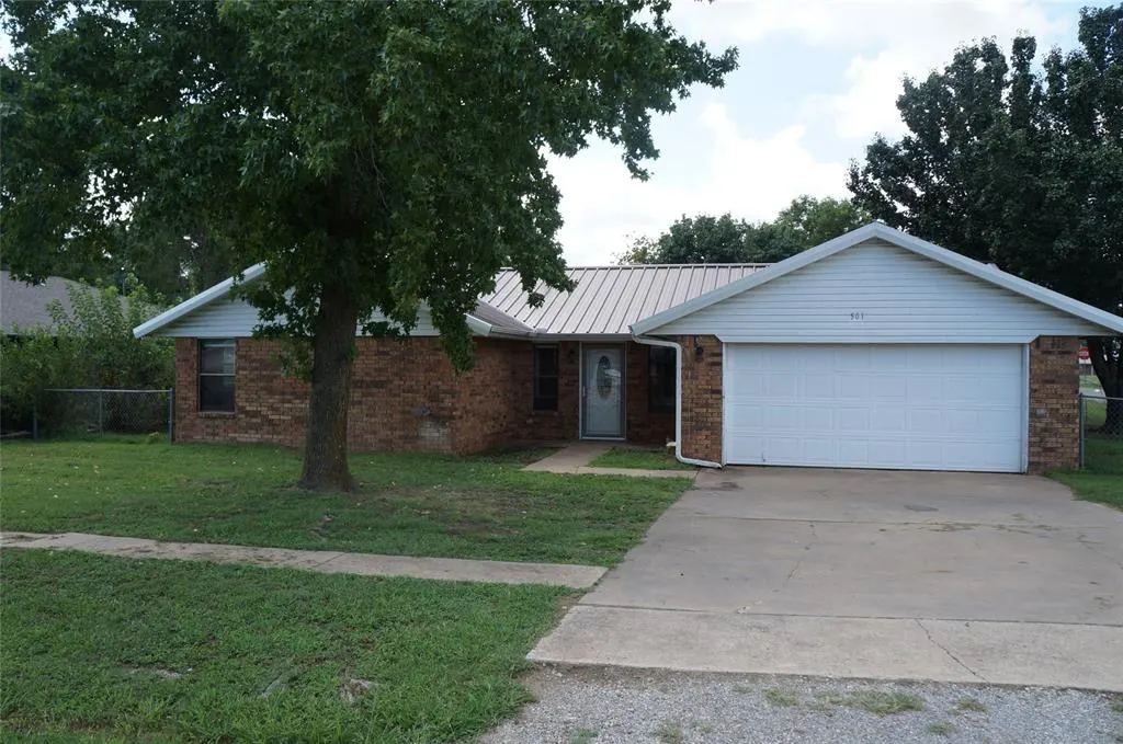 Front exterior — 501 S Clifford Court, Wayne, OK 73095