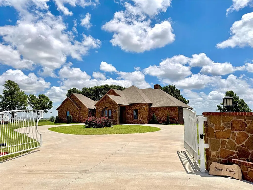 Front exterior — 1415 County Street 2802, Pocasset, OK 73079
