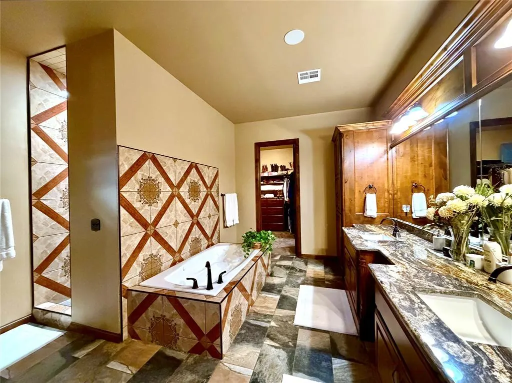 Photo 19 — 1415 County Street 2802, Pocasset, OK 73079