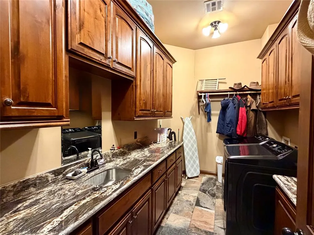 Photo 33 — 1415 County Street 2802, Pocasset, OK 73079