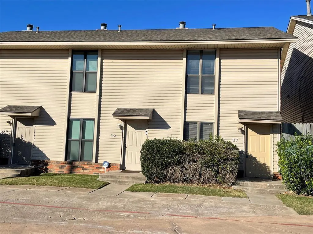 Photo 37 — 1901 Lindsey Street 27, Norman, OK 73071