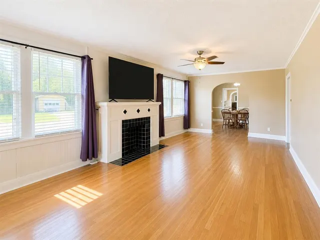 Photo 4 — 1721 N Market Avenue, Shawnee, OK 74804