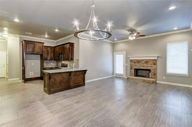 Photo 2 — 2809 Tranquilo Lane, Edmond, OK 73034