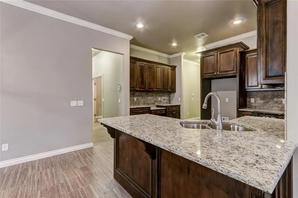 Photo 16 — 2809 Tranquilo Lane, Edmond, OK 73034