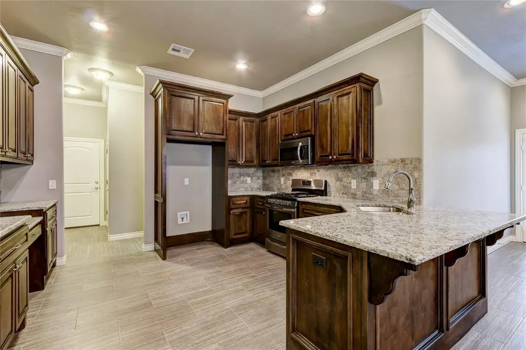 Photo 17 — 2809 Tranquilo Lane, Edmond, OK 73034