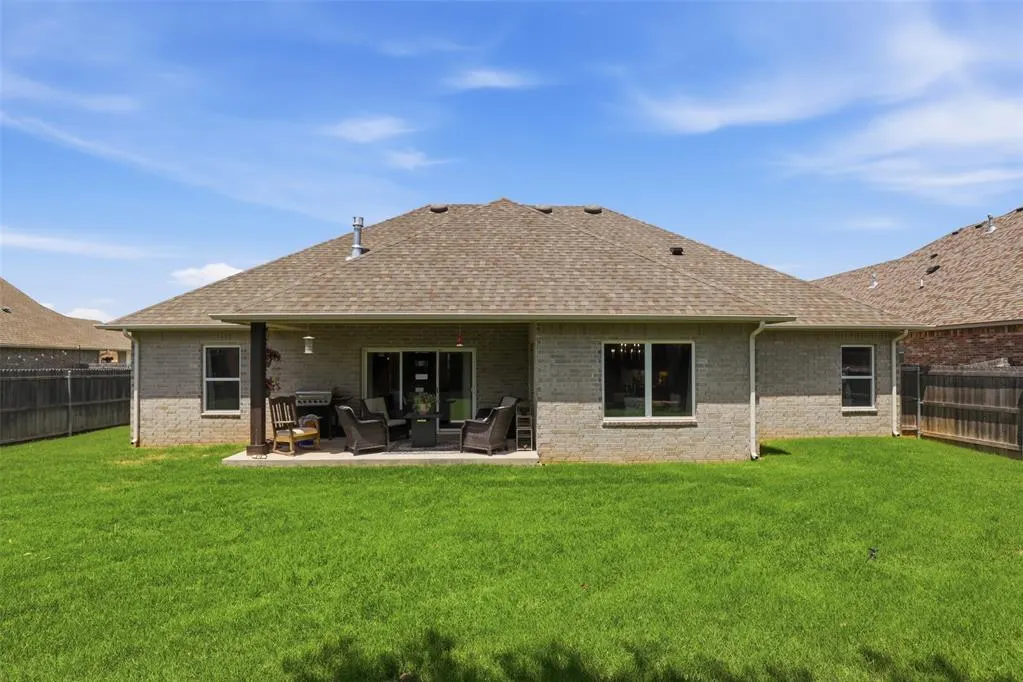 Photo 35 — 11512 NW 109th Street, Yukon, OK 73099