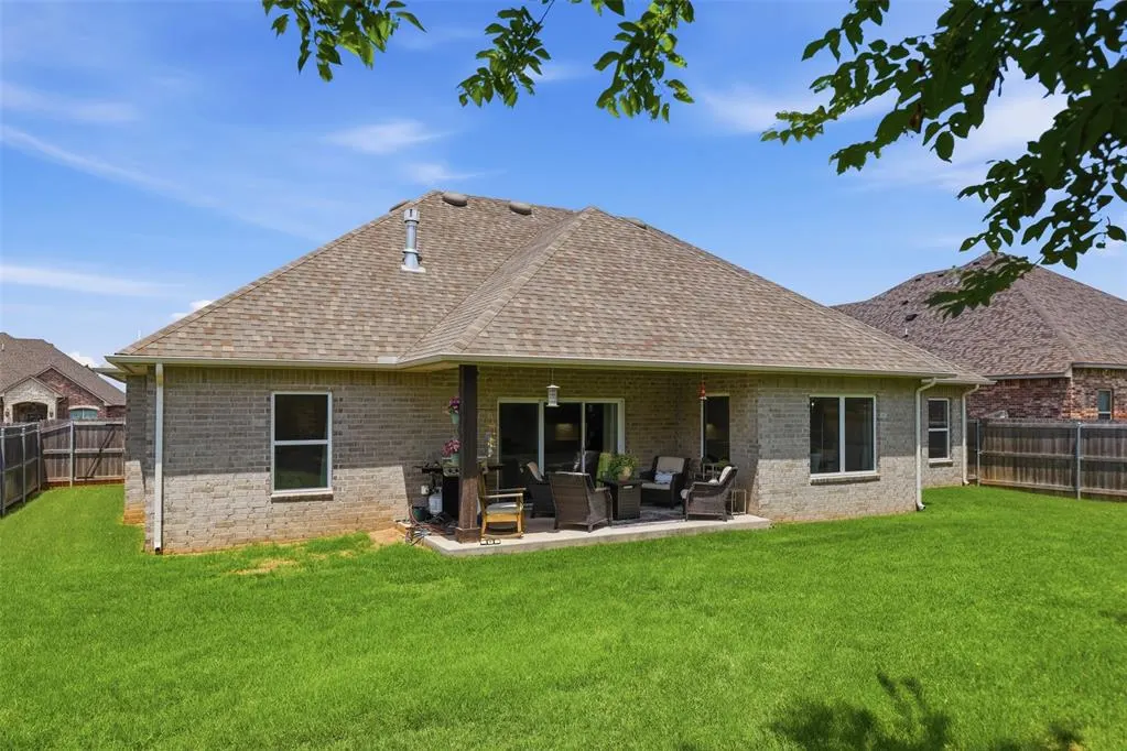 Photo 36 — 11512 NW 109th Street, Yukon, OK 73099
