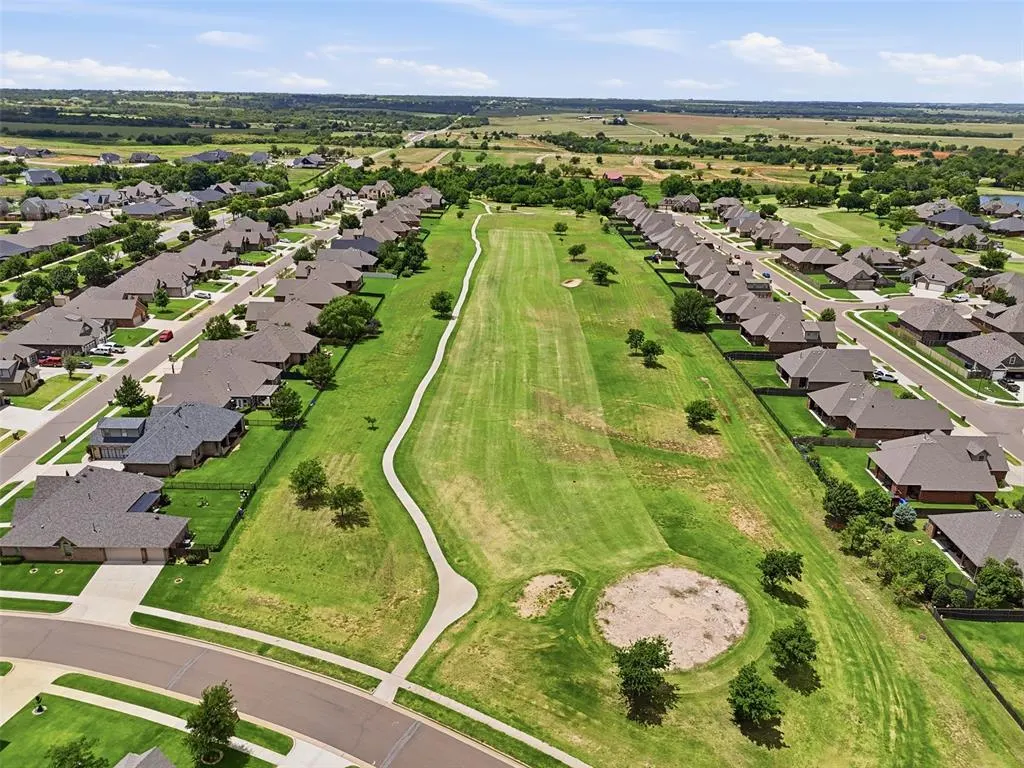 Photo 43 — 11512 NW 109th Street, Yukon, OK 73099