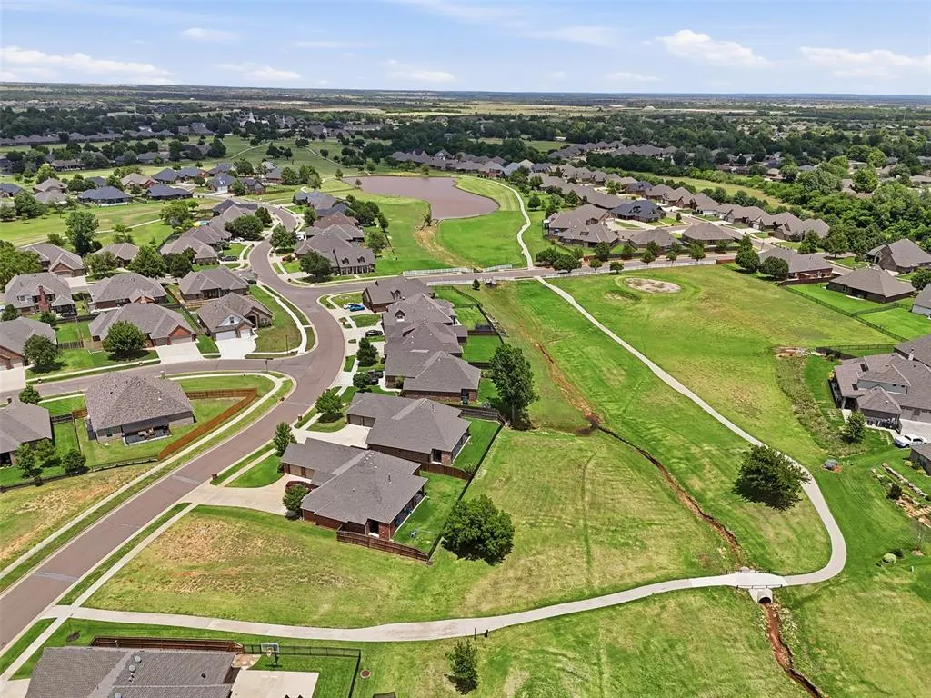 Photo 44 — 11512 NW 109th Street, Yukon, OK 73099