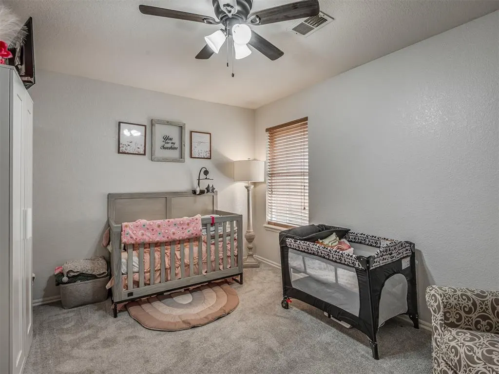Photo 11 — 12317 NW 3rd Street, Yukon, OK 73099