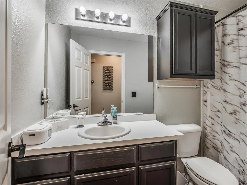 Photo 12 — 12317 NW 3rd Street, Yukon, OK 73099