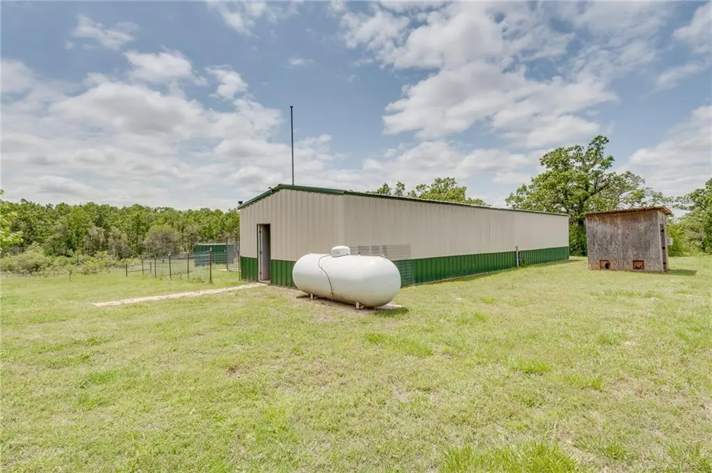 Photo 34 — 331743 E 1020 Road, Harrah, OK 73045