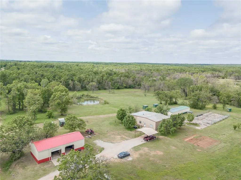 Photo 41 — 331743 E 1020 Road, Harrah, OK 73045