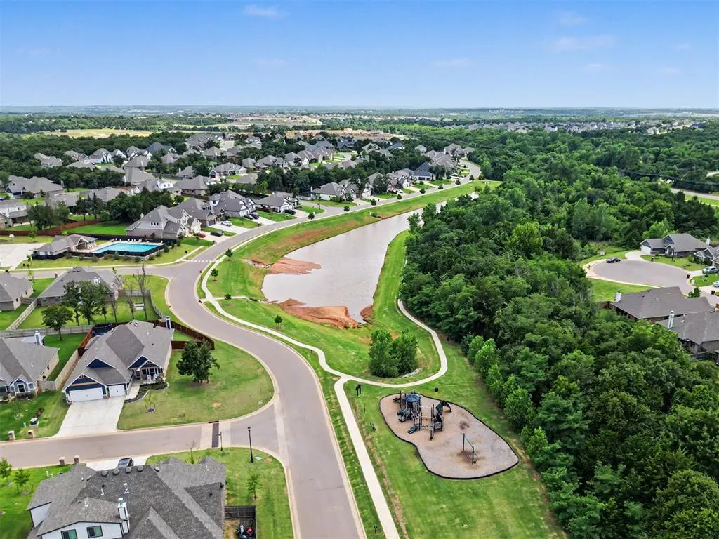 Photo 24 — 8517 Stark Street, Edmond, OK 73007