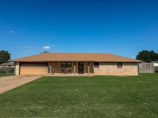 Sold home at 703 N Vernon Avenue