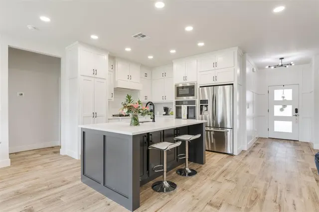 Photo 2 — 15933 Aparados Way, Edmond, OK 73013